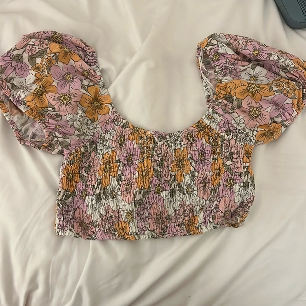 Size small mink pink crop top